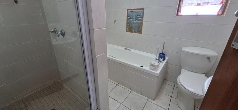 4 Bedroom Property for Sale in Dana Bay Western Cape